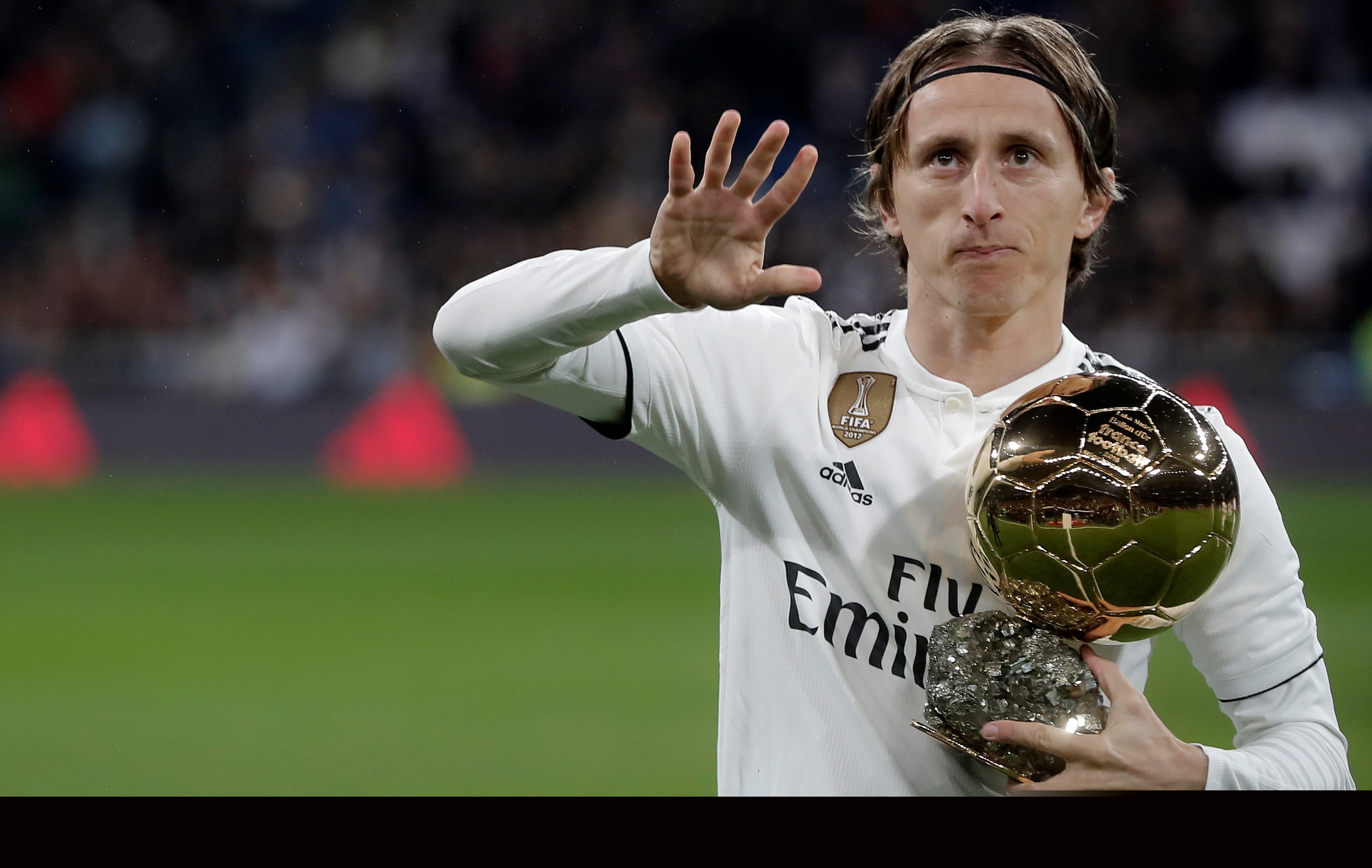 火力全开！一场5-0横扫，巴萨昂首闯进决赛，剑指西超杯冠军！