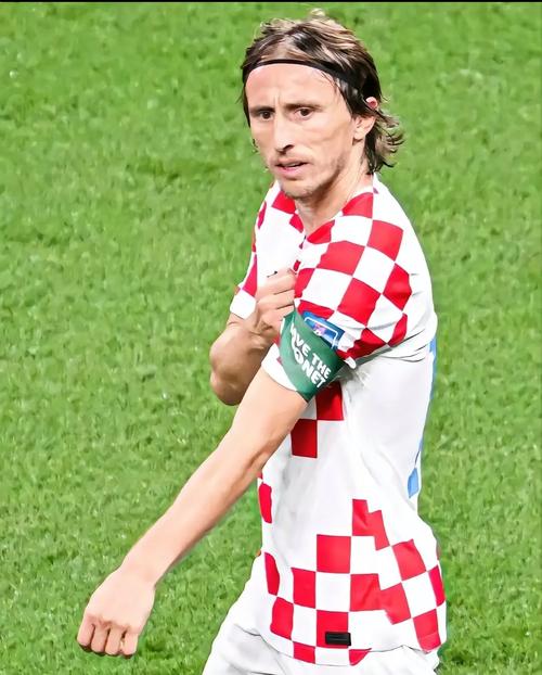 亚特兰大总比分2-5布鲁日惨遭淘汰，塔勒比双响，卢克曼失点