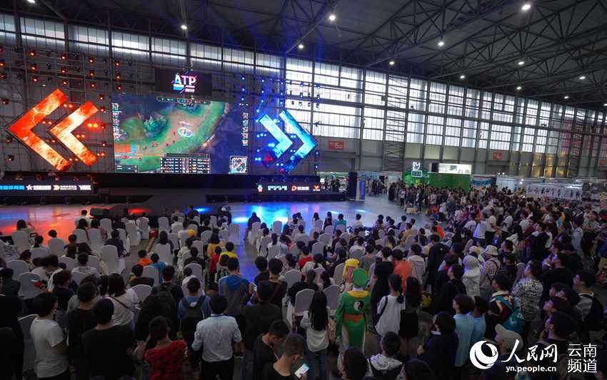 而她的故事 而她的故事